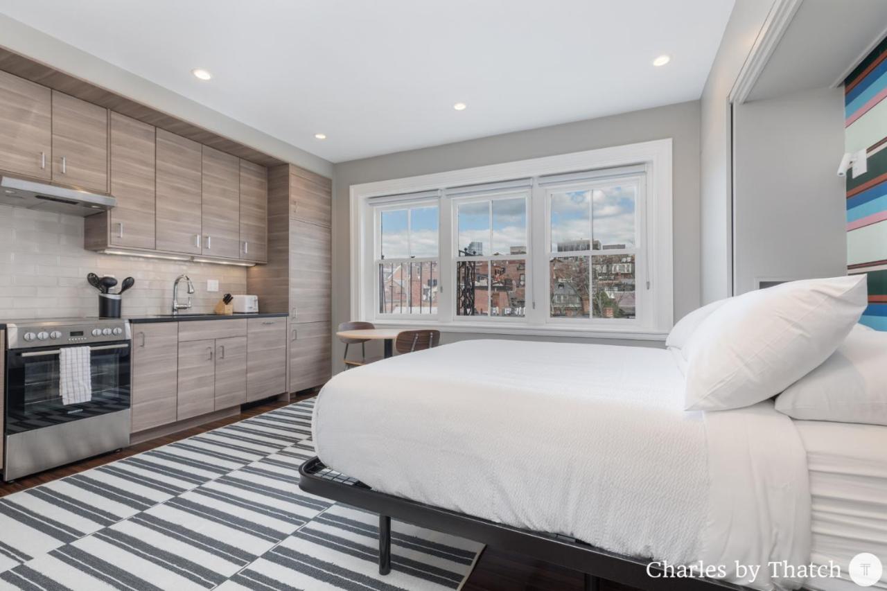 J Miller Flats By Thatch Boston Exterior photo